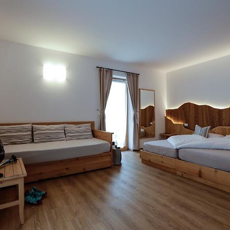 Garni & Wellness Anderle Hotel Vignola  Exterior photo