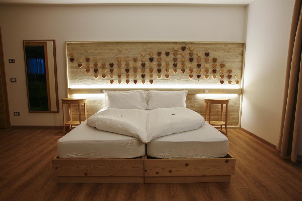 Garni & Wellness Anderle Hotel Vignola  Exterior photo