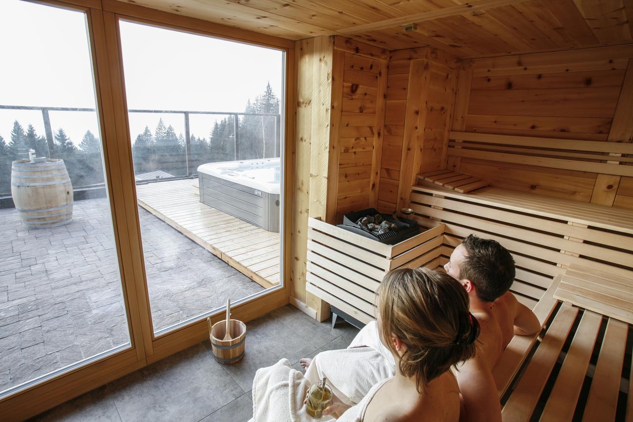 Garni & Wellness Anderle Hotel Vignola  Exterior photo