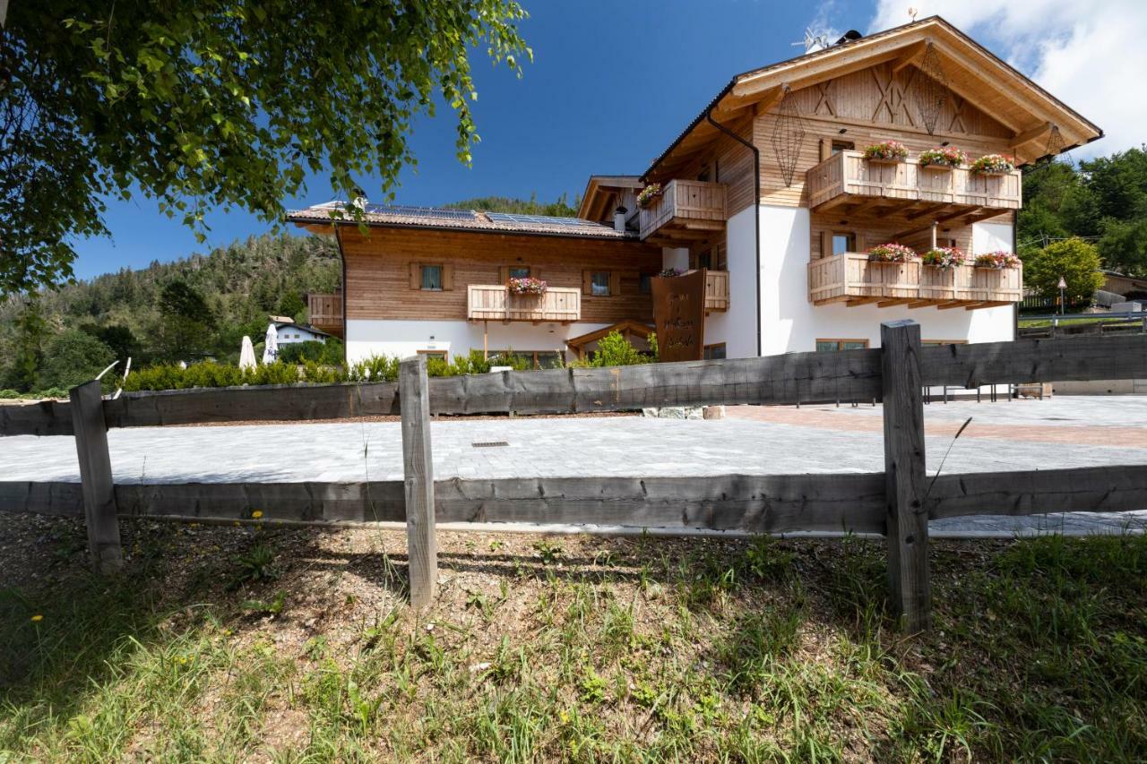 Garni & Wellness Anderle Hotel Vignola  Exterior photo